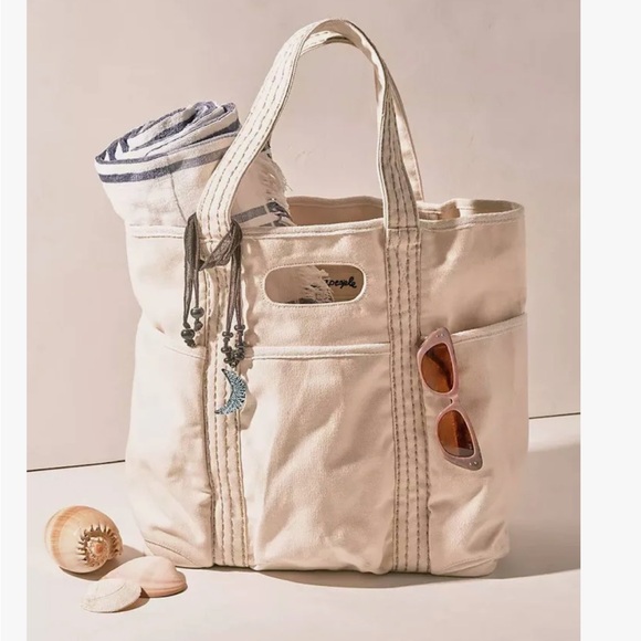 Free People Off-White Canvas Tote - Picture 1 of 4